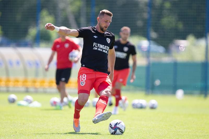 Football. Sparing. Kuznia Ustron - Piast Gliwice. 18.06.2022