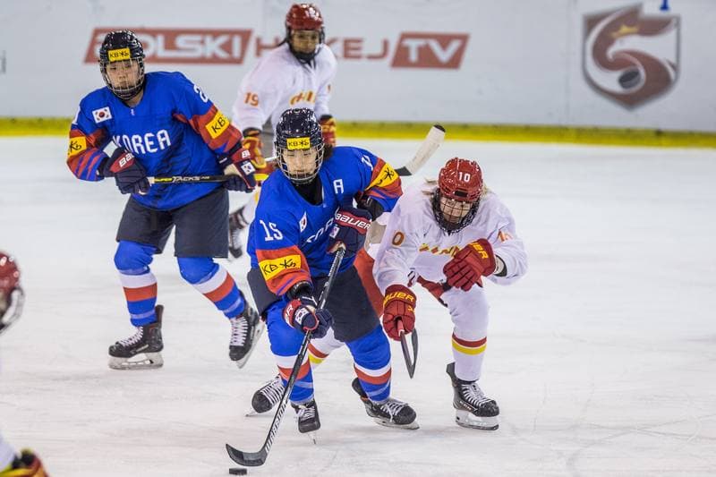 Ice Hockey. Women's World Championship Division 1B. China - Korea. 08.04.2022