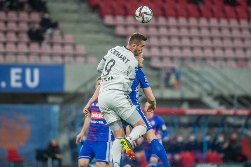 Football. PKO BP Ekstraklasa. Piast Gliwice - Legia Warsaw. 21.04.2021