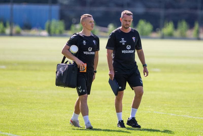 Football. Sparing. Gornik Zabrze - Puszcza Niepolomice. 24.06.2022