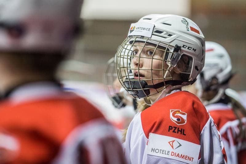 Ice Hockey. Women's World Championship Division 1B. Poland - Kazakhstan. 08.04.2022