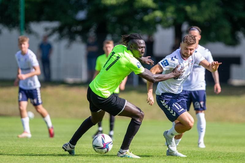 Football. Sparing. Gornik Zabrze - Puszcza Niepolomice. 24.06.2022