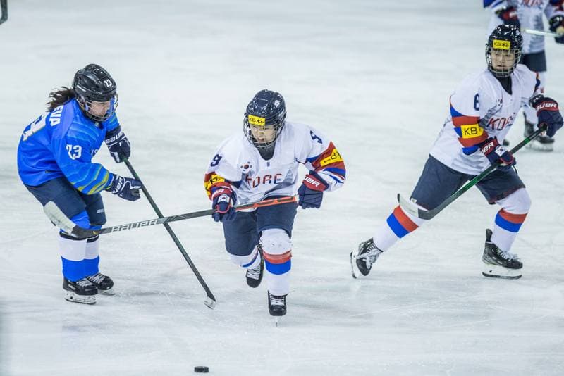 Ice Hockey. Women's World Championship Division 1B. Korea - Kazakhstan. 09.04.2022