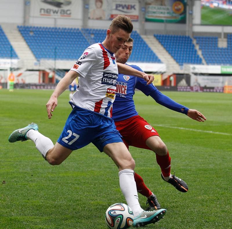 Football. T-Mobile Ekstraklasa. Piast Gliwice - Podbeskidzie Bielsko Biala. 26.04.2015
