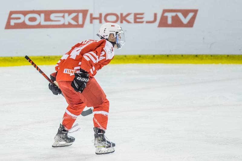 Ice Hockey. Women's World Championship Division 1B. Poland - Slovenia. 09.04.2022