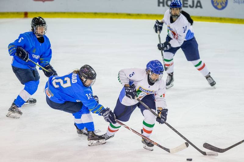 Ice Hockey. Women's World Championship Division 1 Group B. Italy - Kazakhstan. 11.04.2022