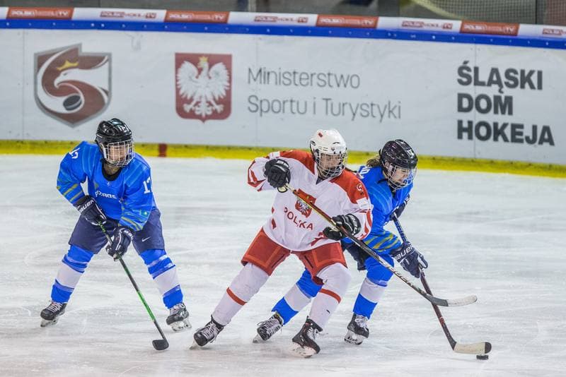 Ice Hockey. Women's World Championship Division 1B. Poland - Kazakhstan. 08.04.2022