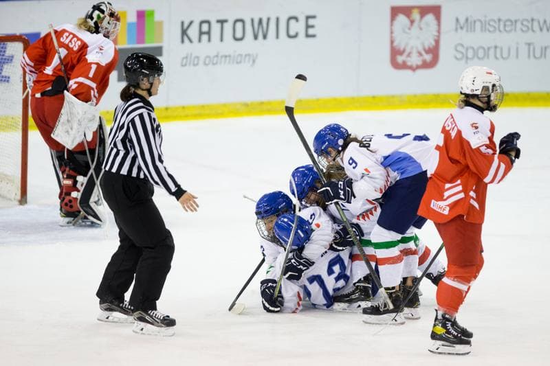 Ice Hockey. Women's World Championship Division 1B. Poland - Italy. 12.04.2022