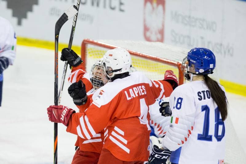 Ice Hockey. Women's World Championship Division 1B. Poland - Italy. 12.04.2022