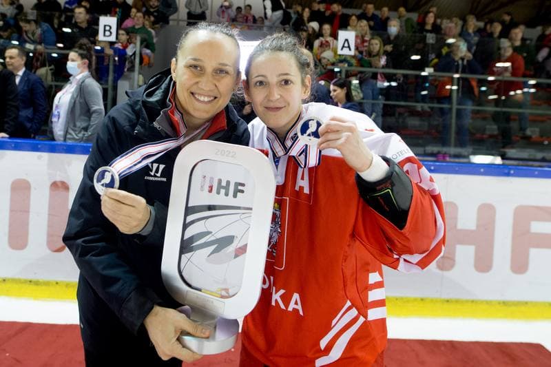 Ice Hockey. Women's World Championship Division 1B. Poland - China. 14.04.2022