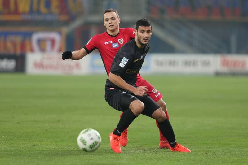 Football. Lotto Ekstraklasa. Piast Gliwice - Cracovia Krakow. 18.11.2016