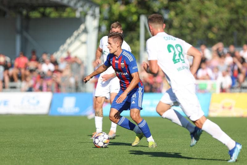 Football. Betclic II Liga. Polonia Bytom - Rekord Bielsko-Biala. 11.08.2024