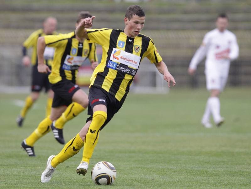 Football. Bytom I liga. Ruch Radzionkow - Pogon Szczecin. 16.10.2010