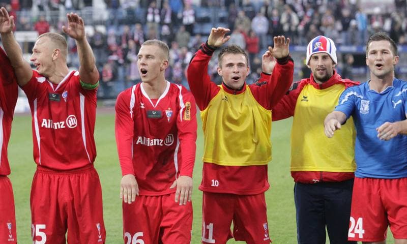 Football. PKO BP Ekstraklasa. Gornik Zabrze - Lech Poznan. 24.10.2010