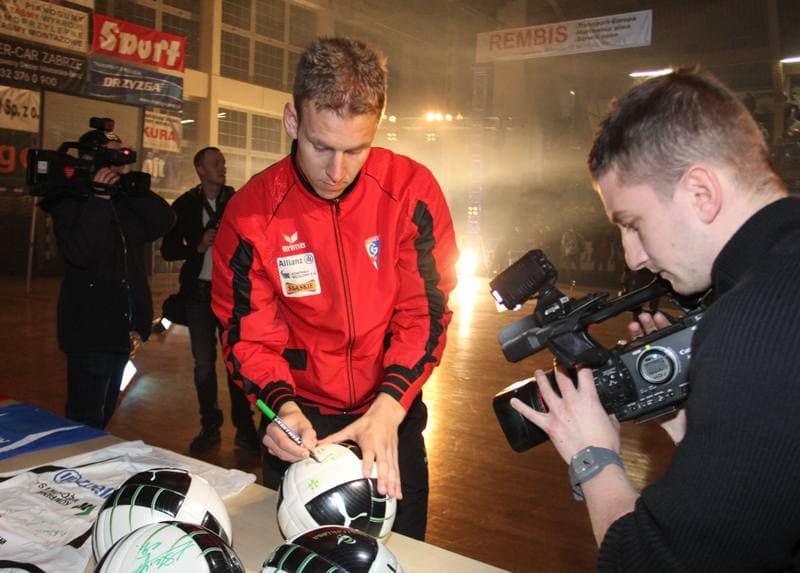 Football. Gornik Zabrze. Presentation. 11.02.2012