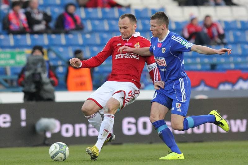 Football. T-mobile Ekstraklasa. Wisla Krakow - Piast Gliwice. 07.04.2013