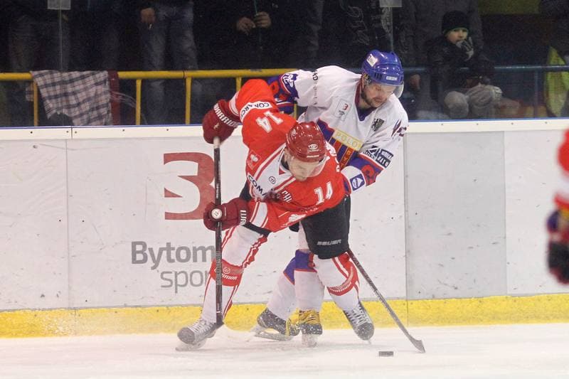 Ice Hockey. Polska Hokej Liga. Tempish Polonia Bytom - Comarch Cracovia Krakow. 09.12.2016