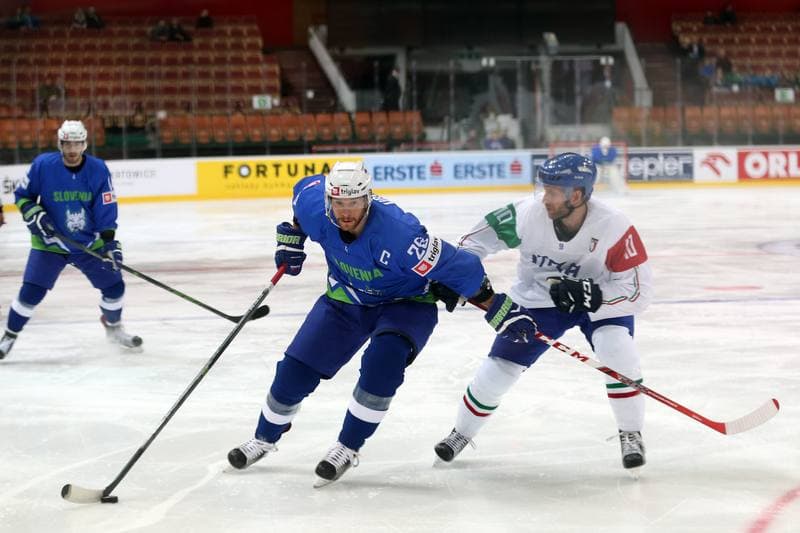 Ice Hockey. World Championship Division 1A. Slovenia - Italy. 24.04.2016