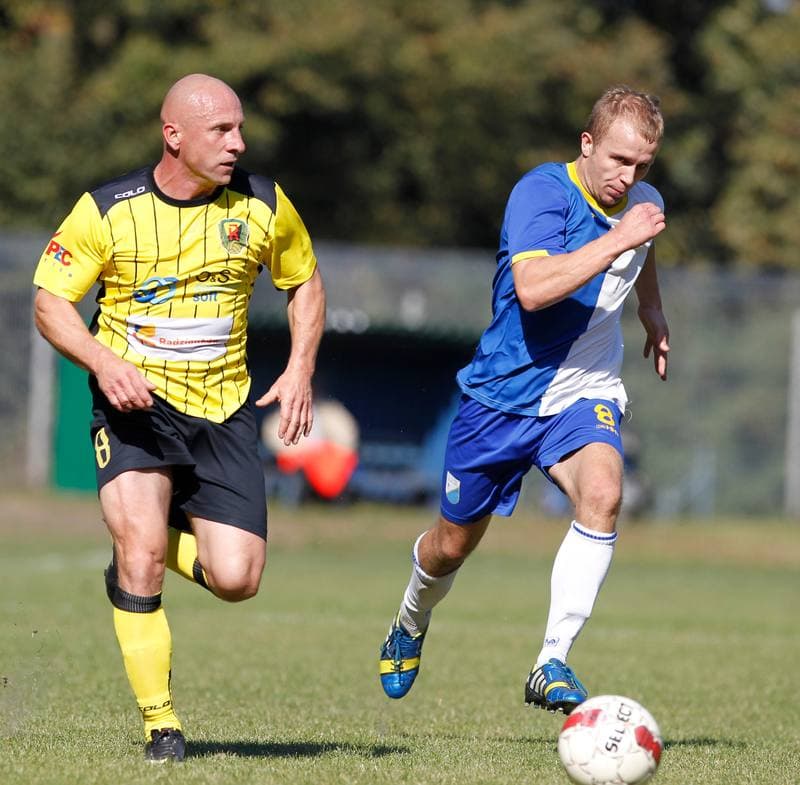 Football. IV Liga. Slavia Ruda Slaska - Ruch Radzionkow. 03.10.2015