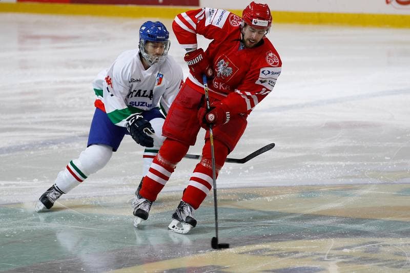Ice Hockey. EIHC. Kazakhstan - France. 17.12.2015