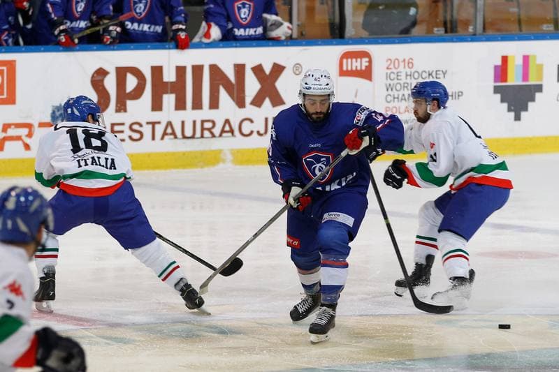 Ice Hockey. EIHC. France - Italy. 18.12.2015