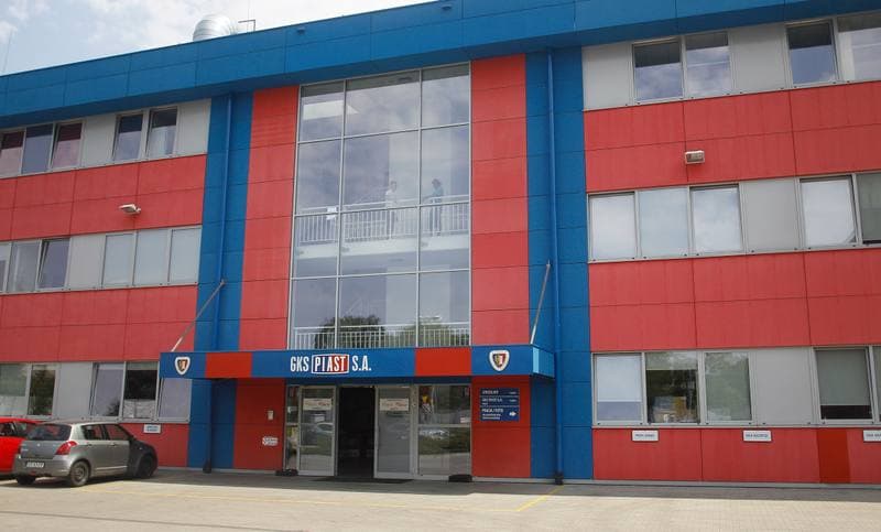 Football. Piast Gliwice. Press Conference. 06.07.2015