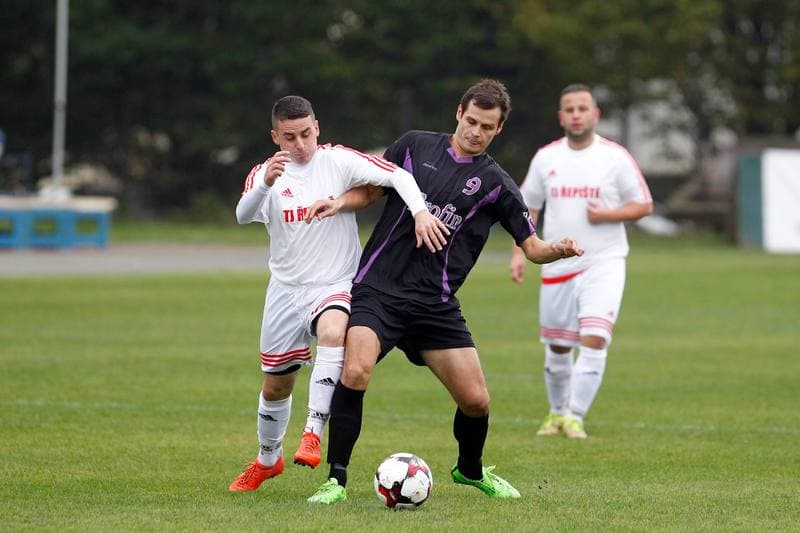 Football. Moravskoslazeska 1B Trida C. TJ Repiste - Banik OKD Doubrava. 21.10.2017