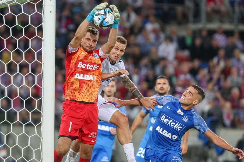 Football. PKO BP Ekstraklasa. Gornik Zabrze - Ruch Chorzow. 15.09.2023