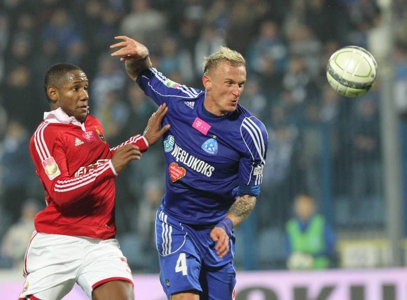 Football. T-Mobile Ekstraklasa. Ruch Chorzow - Wisla Krakow. 25.03.2012