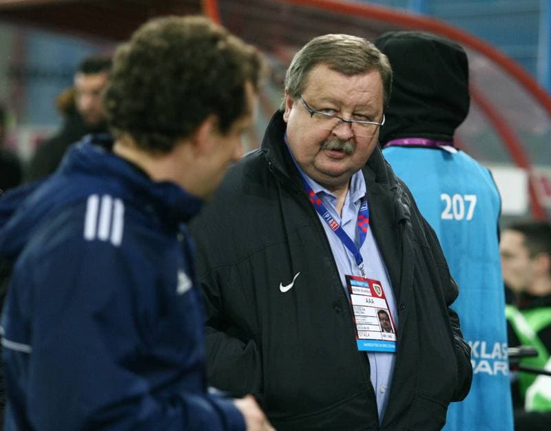 Football. T-Mobile Ekstraklasa. Piast Gliwice - Pogon Szczecin. 15.12.2014