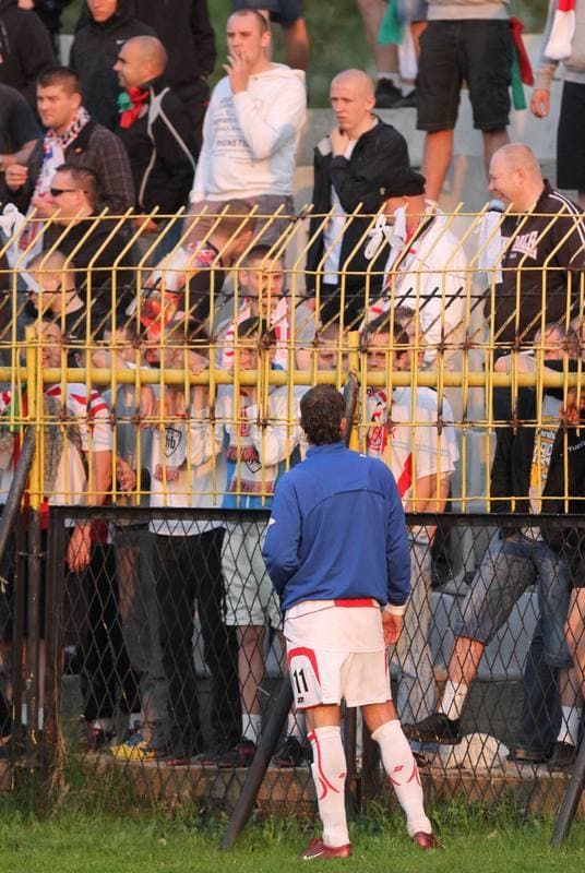 Football. Bytom I liga. Ruch Radzionkow - LKS Lodz. 29.04.2011