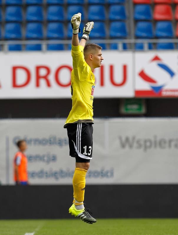 Football. III Liga Opolsko Slaska. Piast II Gliwice - Szombierki Bytom. 22.08.2015