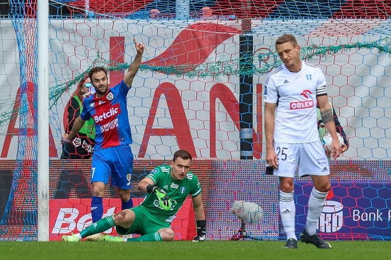 Football. PKO BP Ekstraklasa. Piast Gliwice - Wisla Plock. 16.04.2023