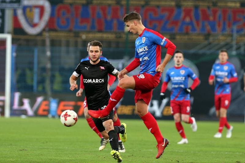 Football. Lotto Ekstraklasa. Piast Gliwice - Cracovia Krakow. 18.11.2017