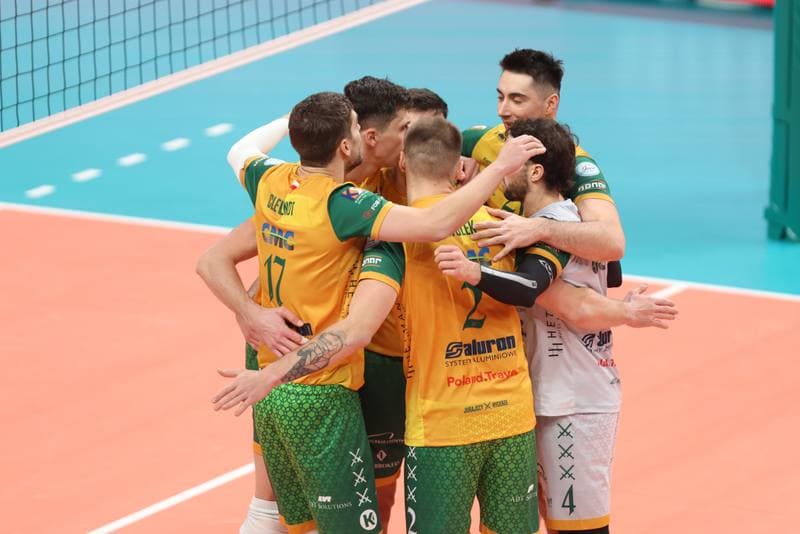 Volleyball. CEV Volleyball Cup. Aluron CMC Warta Zawiercie - SCM Craiova. 13.12.2023