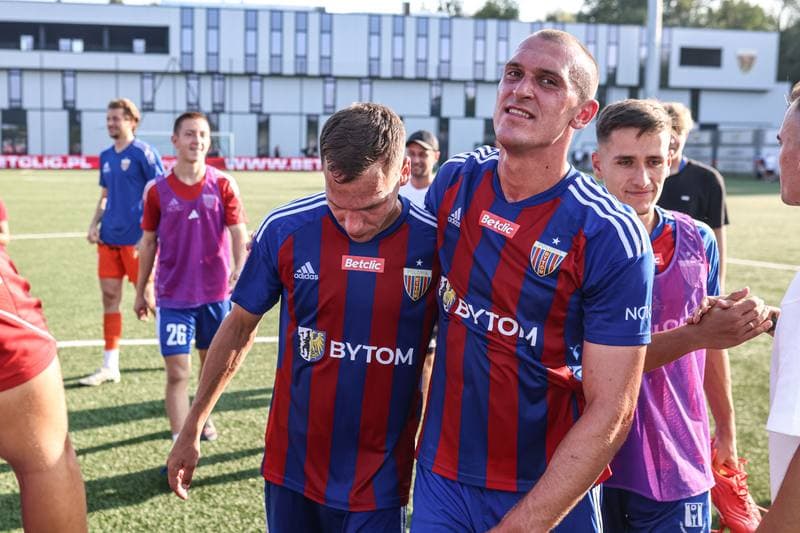 Football. Betclic II liga. Polonia Bytom - Resovia Rzeszow. 24.08.2024