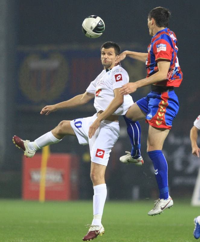 Football. Ekstraklasa. Polonia Bytom - Ruch Chorzow. 18.09.2010