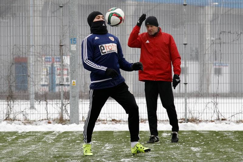 Football. Piast Gliwice. Training. 07.01.2016