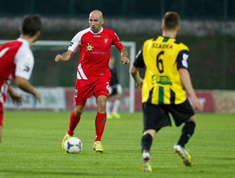 Football. II Liga. Zaglebie Sosnowiec - Siarka Tarnobrzeg. 19.09.2014