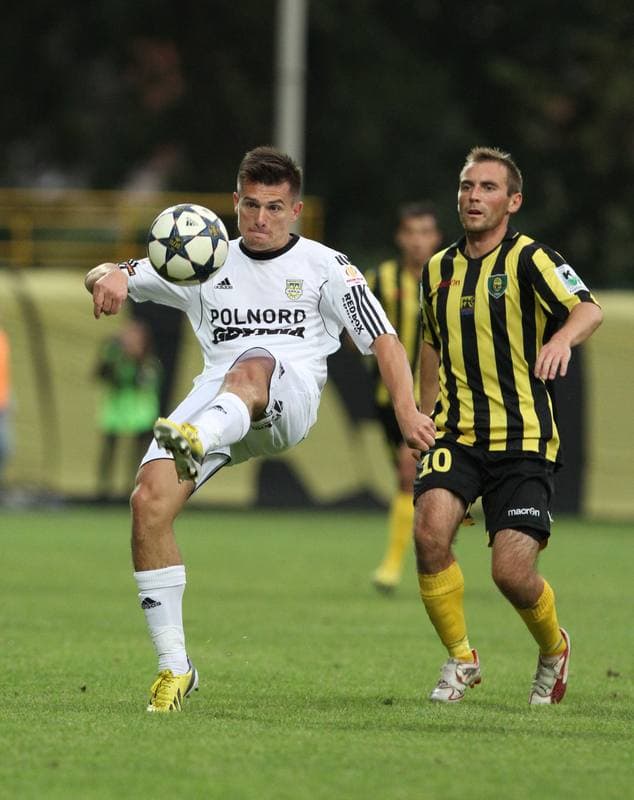 Football. I Liga. GKS Katowice - Arka Gdynia. 18.09.2013