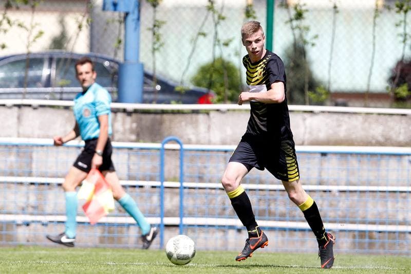 Football. IV Liga. Piast II Gliwice - Ruch II Radzionkow. 05.05.2018