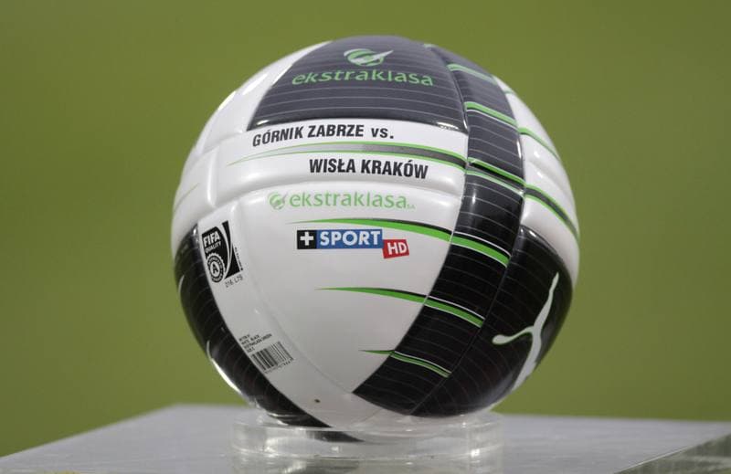 Football. PKO BP Ekstraklasa. Gornik Zabrze - Wisla Krakow. 17.10.2010