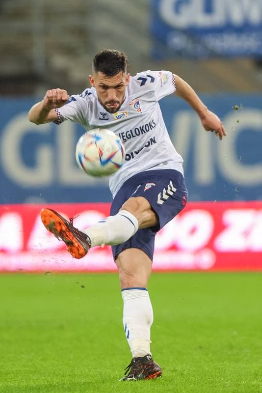 Football. PKO BP Ekstraklasa. Piast Gliwice - Gornik Zabrze. 31.03.2023