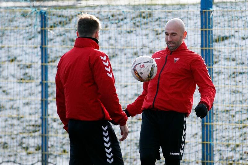 Football. GKS Tychy. Training. 18.01.2018