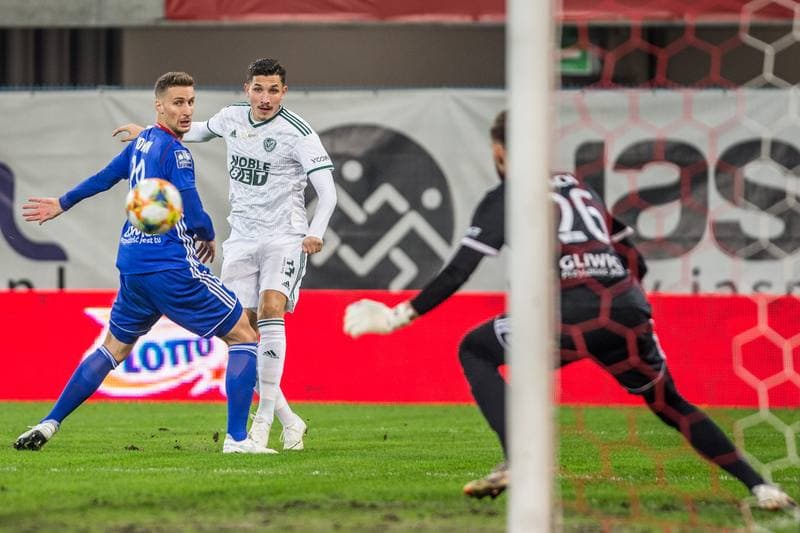 Football. PKO BP Ekstraklasa. Piast Gliwice - Slask Wroclaw. 30.11.2019