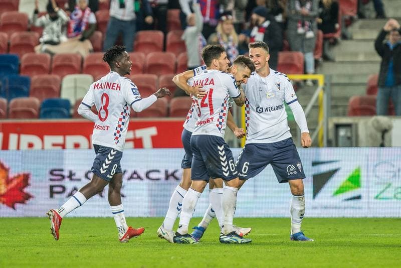 Football. PKO BP Ekstraklasa. Gornik Zabrze - Wisla Plock. 02.10.2021
