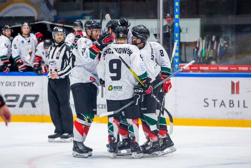Ice Hockey. PHL. GKS Tychy - Zaglebie Sosnowiec. 09.10.2022