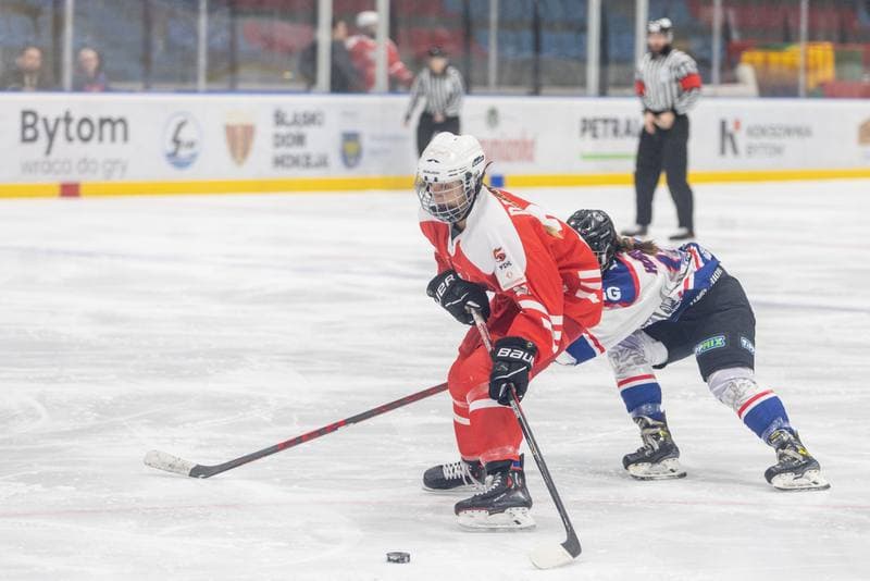 Ice Hockey. EWHL. Polska - MAC Budapest. 16.10.2022