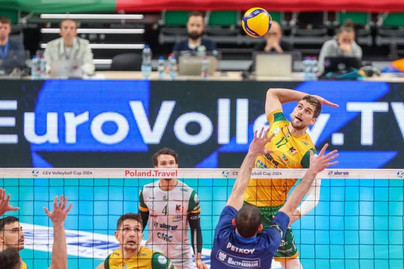 Volleyball. CEV Volleyball Cup. Aluron CMC Warta Zawiercie - Hebar Pazardzik. 23.11.2023