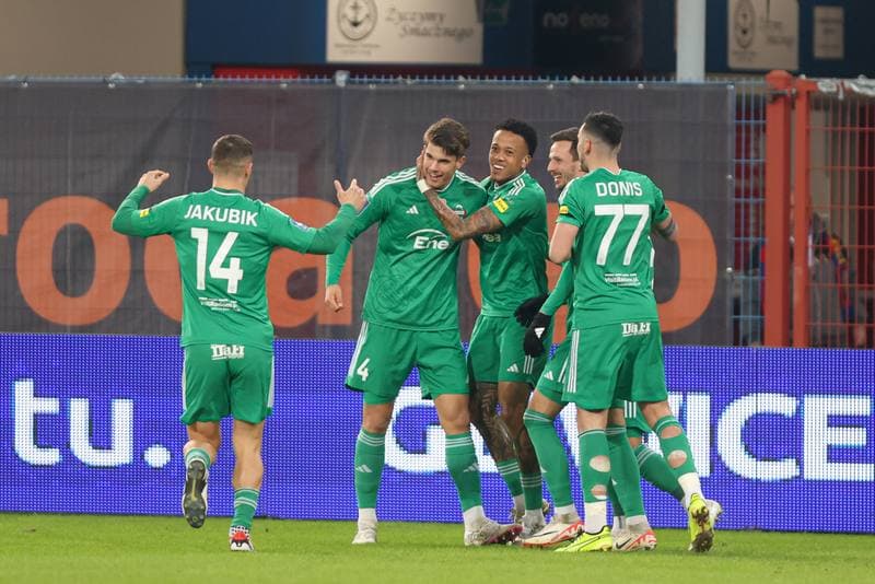 Football. PKO BP Ekstraklasa. Piast Gliwice - Radomiak Radom. 08.03.2024